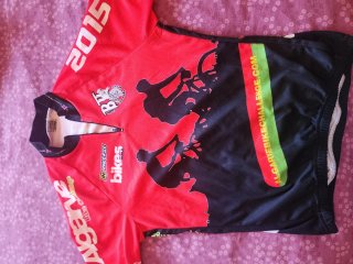 Maillots Ciclismo Varios a 8 euros la unidad S/M