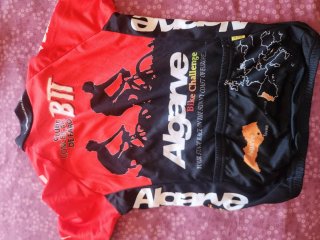 Maillots Ciclismo Varios a 8 euros la unidad S/M
