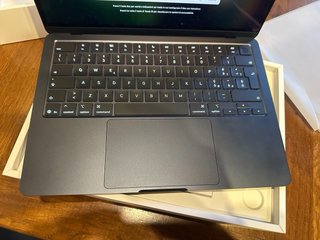 MacBook Air 13 Space Gray 2025