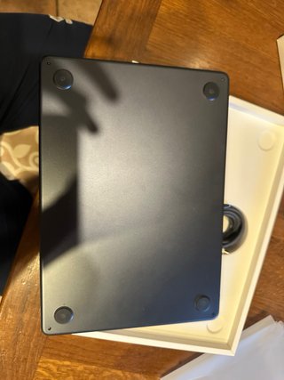 MacBook Air 13 Space Gray 2025