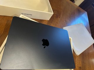MacBook Air 13 Space Gray 2025