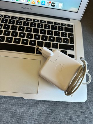 MacBook Air Apple Plata
