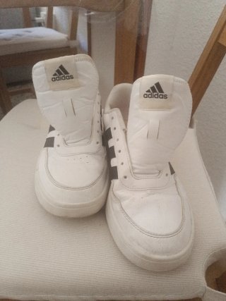 Adidas Blancas Talla 40.5 Casi Nuevas