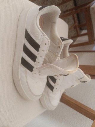 Adidas Blancas Talla 40.5 Casi Nuevas