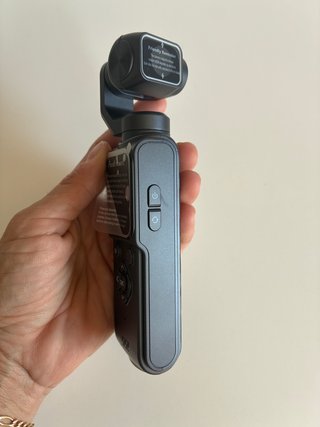 Cámara 4K con Gimbal Estabilizador