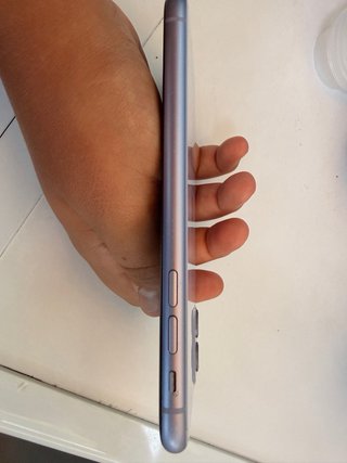 iPhone 11 64 GB Space Gray