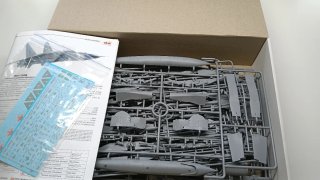 Maqueta MiG-25PD ICM 1/48 + Extras
