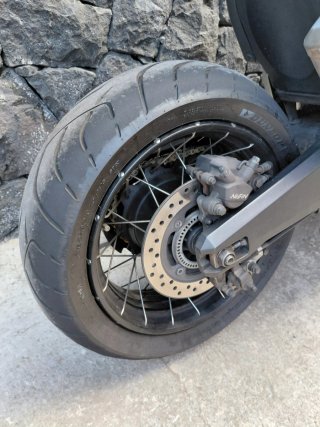 Honda X-ADV 750 Gris Oscuro