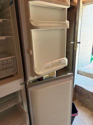 Frigorífico Congelador Indesit Plata