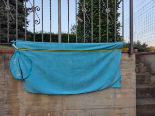 Telo mare Yamamay + pochette bikini
