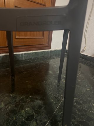 4Sillas Monobloc color antracita de Grand soleil