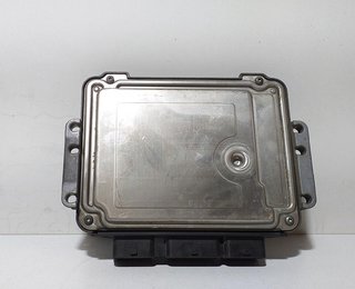 Centralita motor uce renault megane ii berlina 3p