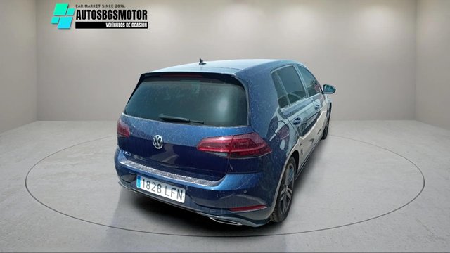 Volkswagen Golf Sport DSG R-Line