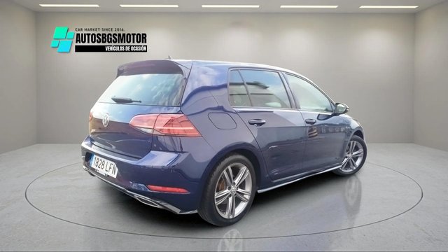 Volkswagen Golf Sport DSG R-Line