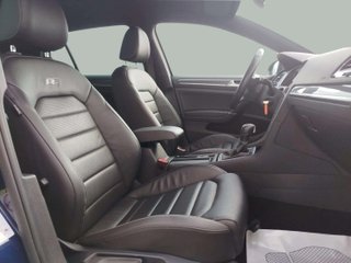Volkswagen Golf Sport DSG R-Line