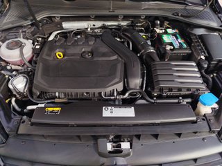 Volkswagen Golf Sport DSG R-Line