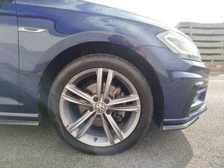 Volkswagen Golf Sport DSG R-Line