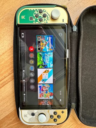 Nintendo Switch OLED Ed. Especial The Legend Zelda