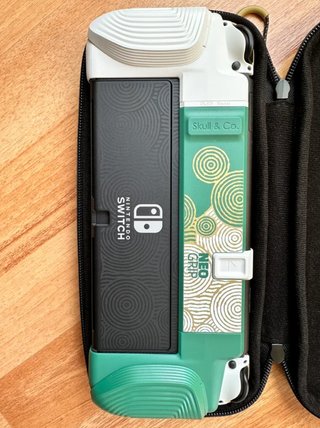 Nintendo Switch OLED Ed. Especial The Legend Zelda