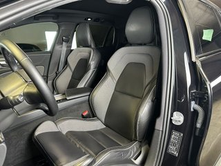Volvo V60 2023