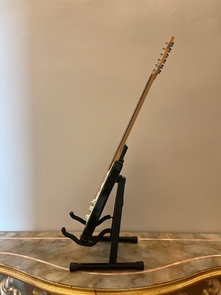 Guitarra Eléctrica Fender Squier Stratocaster