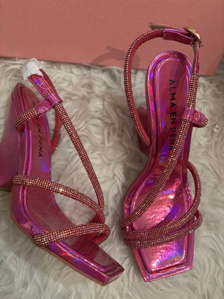 Sandalias tacón ALMA EN PENA rosas y plateadas