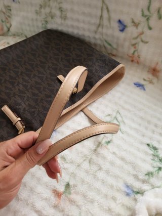 Bolso Michael Kors Marrón y Beige