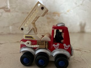 Vehículos Mickey Mouse: Camión y Locomotora