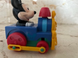 Vehículos Mickey Mouse: Camión y Locomotora