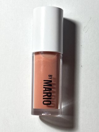 Supershine lipgloss By Mario