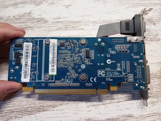 Tarjeta Gráfica Nvidia GeForce 315 512MB