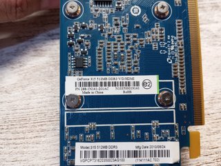 Tarjeta Gráfica Nvidia GeForce 315 512MB