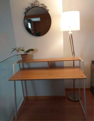 Escritorio madera y metal