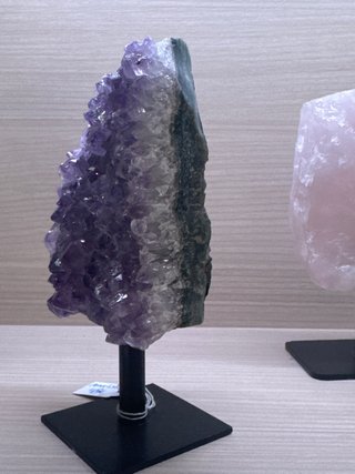 Amatista mineral decorativo