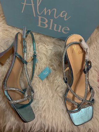 Sandalias Alma Blue tacón tiras brillantes