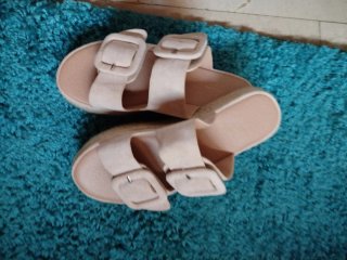 Sandalias Beige Plataforma
