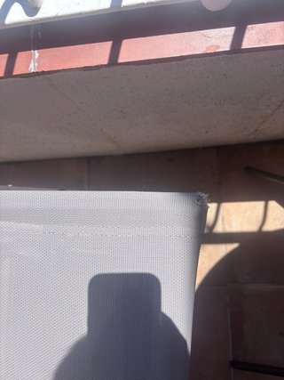 Mesa y 2 sillas de jardín