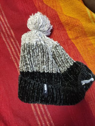 Gorro Puma lana negro y gris