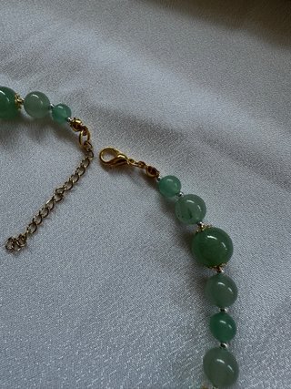 Collana girocollo in avventurina verde e oro