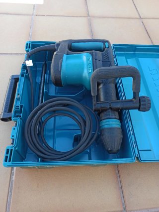 Demoledor Makita con maletín