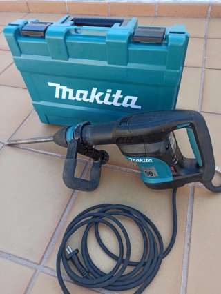 Demoledor Makita con maletín