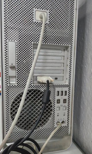 Torre Ordenador Apple Plata
