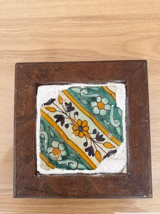 Azulejo antiguo pintado a mano S. XIII