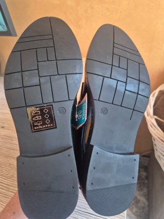 Mocasines charol burdeos talla 38
