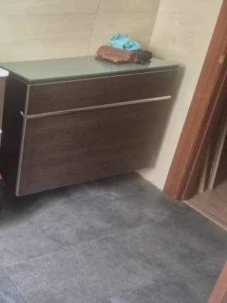 Mueble baño + grifería + mueble auxiliar