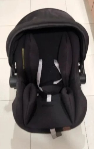Maxi-Cosi para bebé color negro