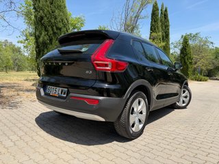 Volvo XC40 2.0 B3 G Core Auto
