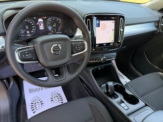 Volvo XC40 2.0 B3 G Core Auto