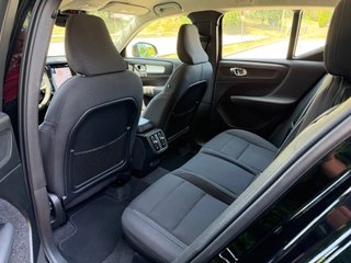Volvo XC40 2.0 B3 G Core Auto