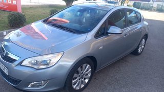 Opel Astra 2010